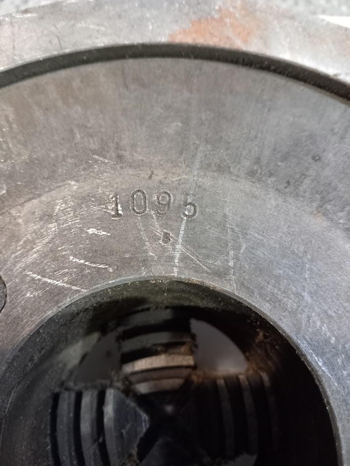 Sklíčidlo na soustruh 4-čelisťové 250mm - 4