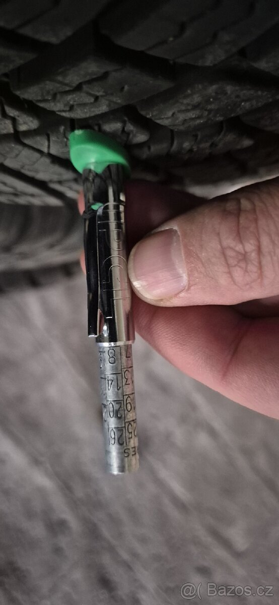 Pneumatiky Polaris s disky - 4