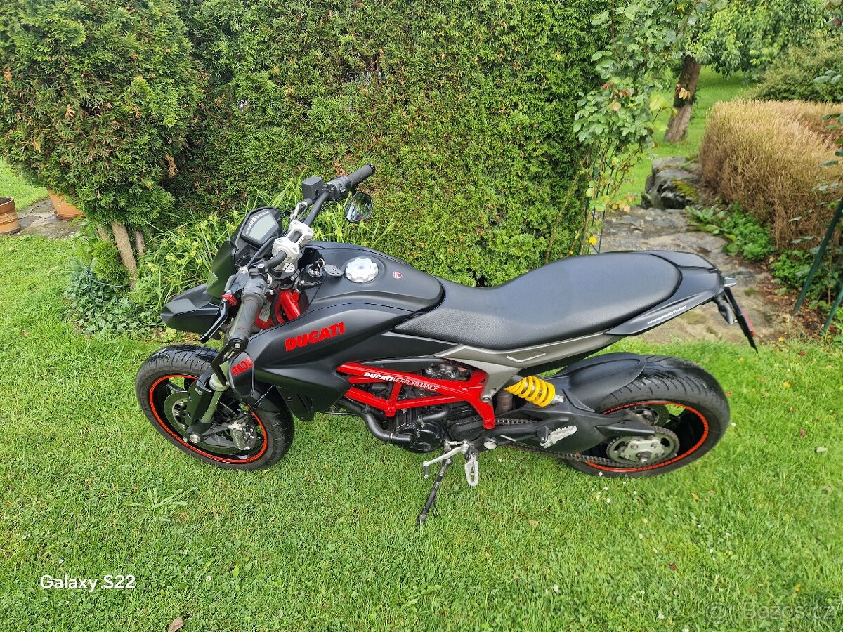 Ducati Hypermotard 821 - 4