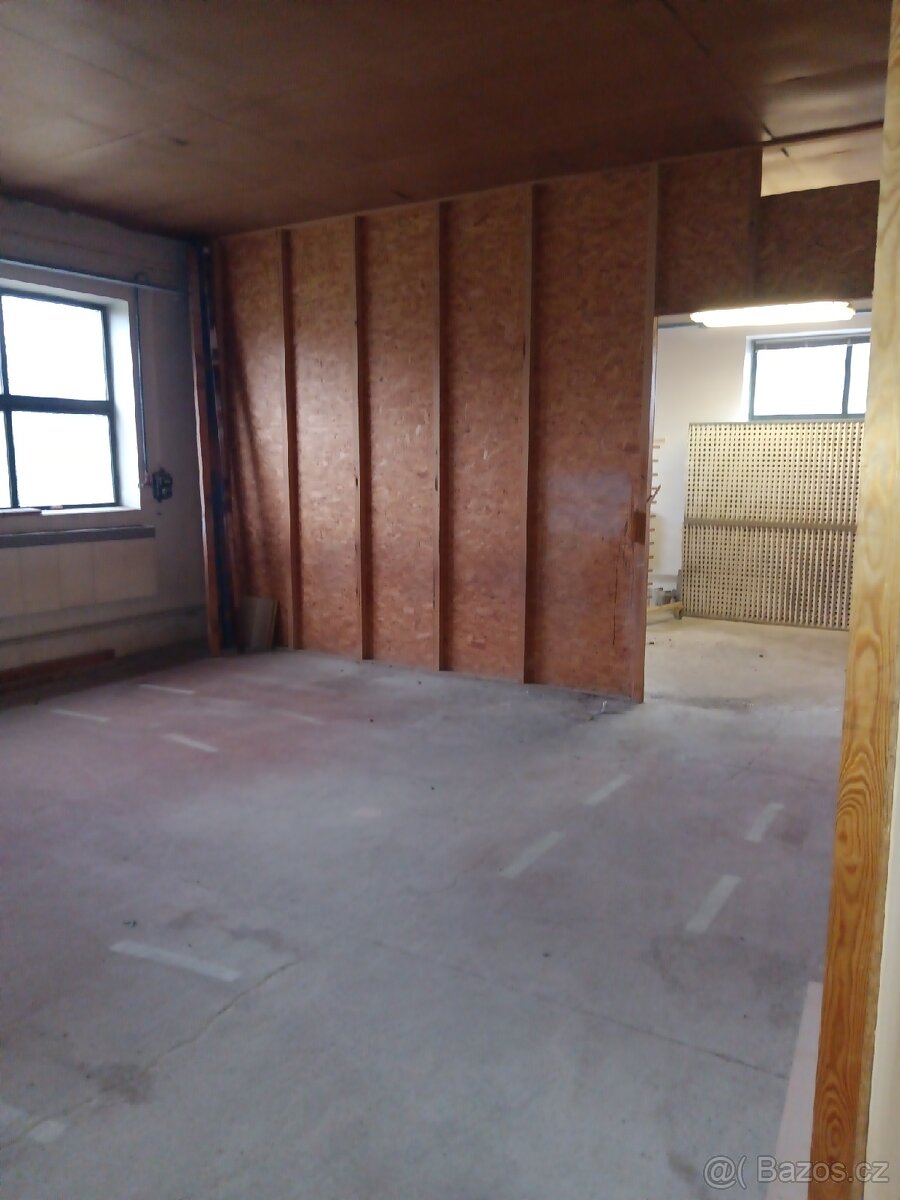 Pronájem haly Krumsín - 4