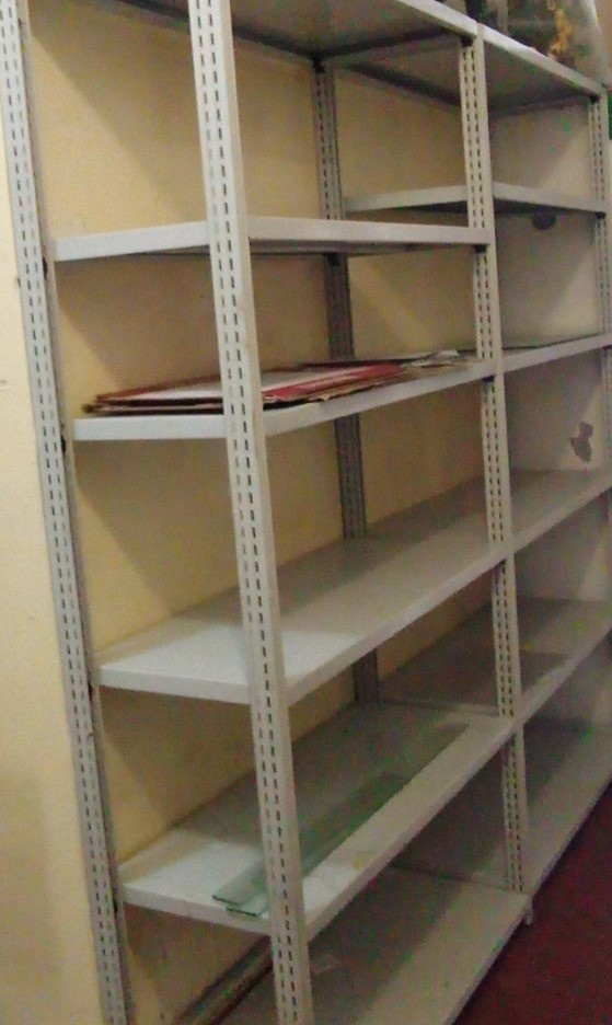 Regál kovový - 4