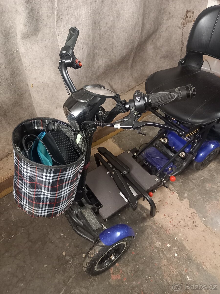 Elektrická čtyřkolka pro seniory - Poděbrady - 4