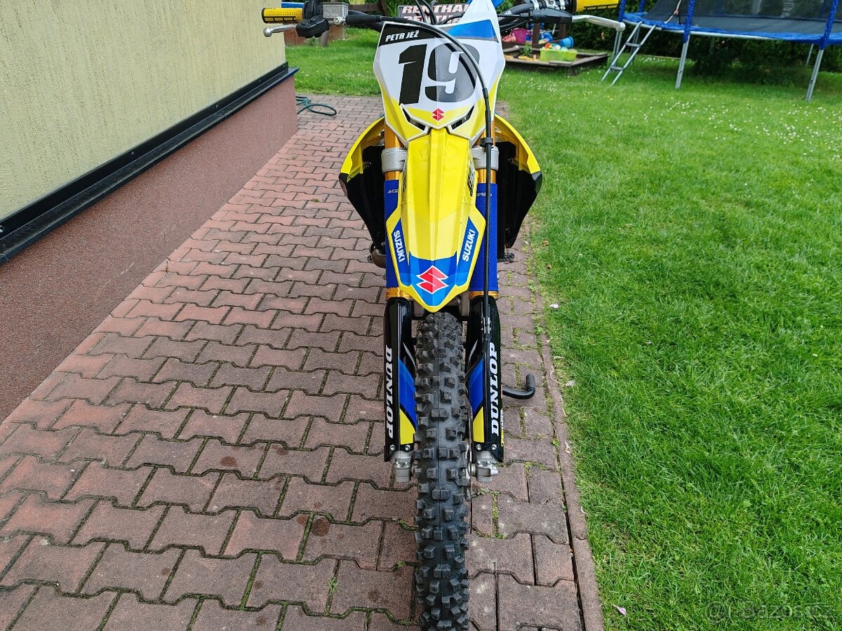 Suzuki RMZ 450 - 4