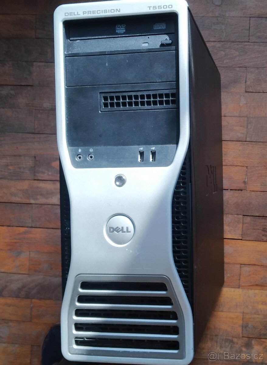 PC sestava Dell workstation Xeon, monitor - 4