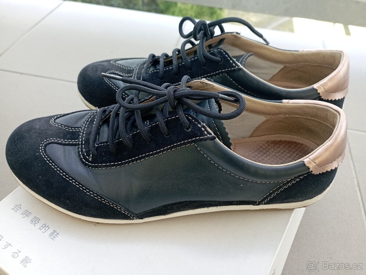 Dámské kožené tenisky - 4