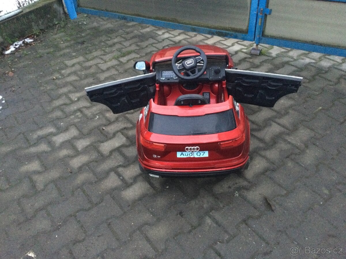 Dětské elektrické autíčko - 4