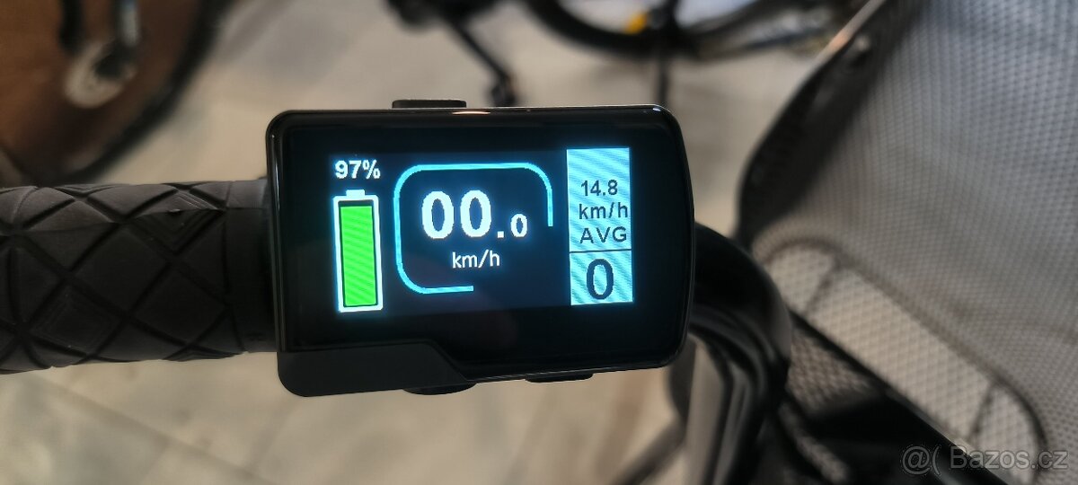 LIBERTY COMFY e-trojkolka 24" 6spd Disk - 4