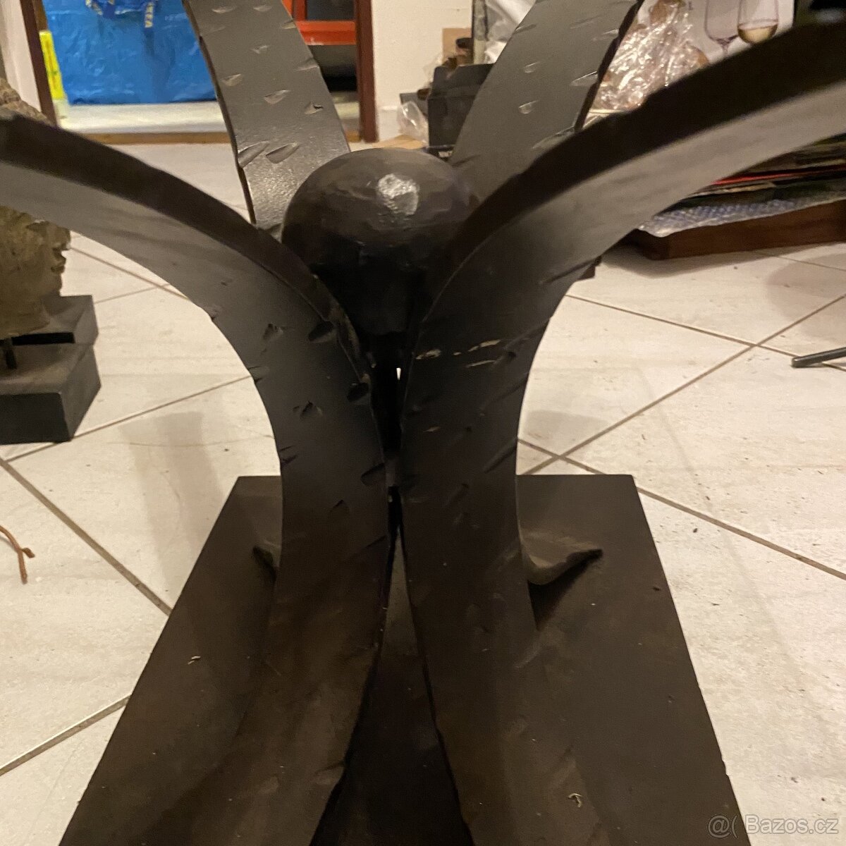 Robusní,kovaný stůl kovářská, konferenční stolek - 4