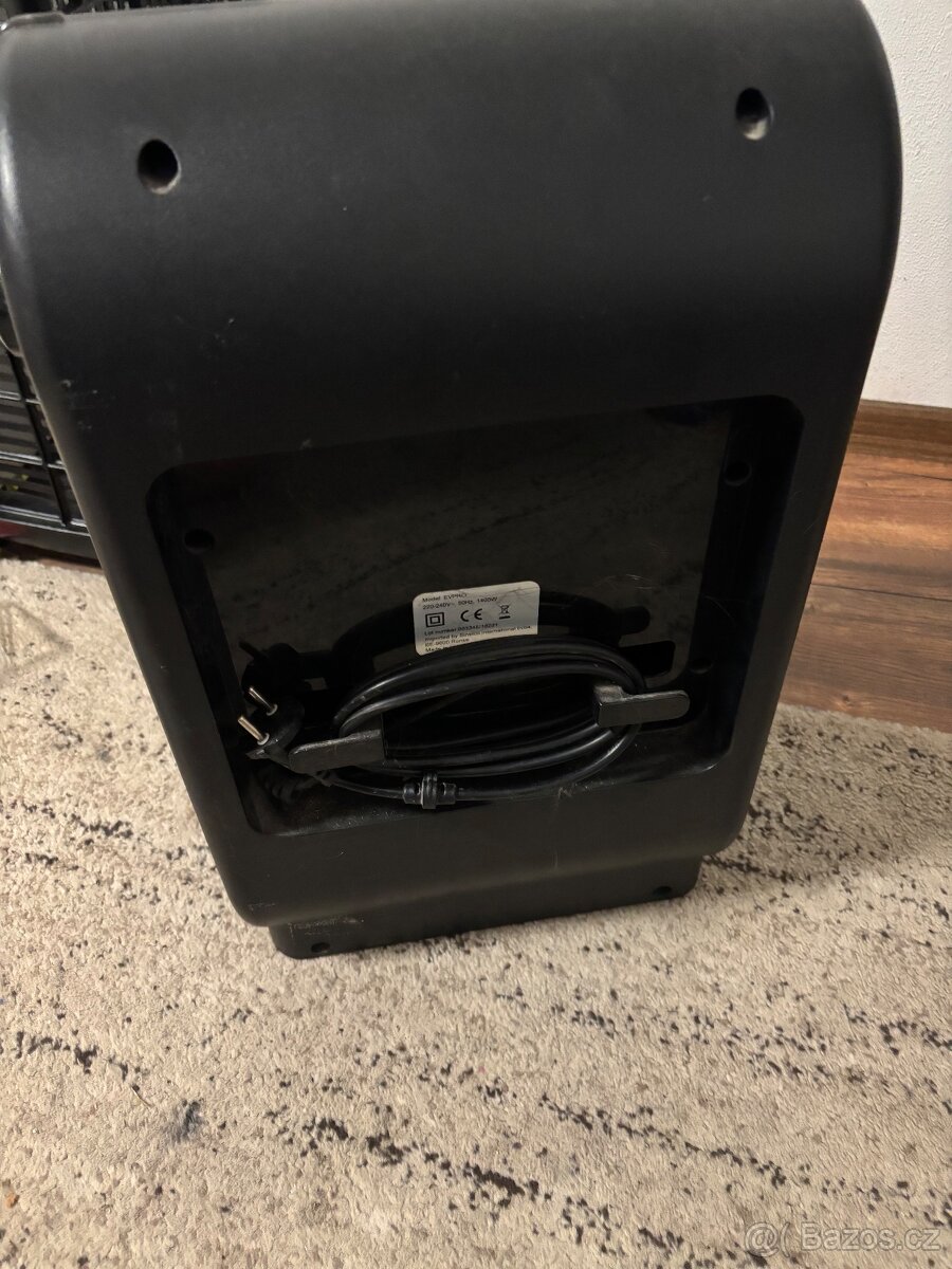 Vaku vysavač do kadeřnictví - 4