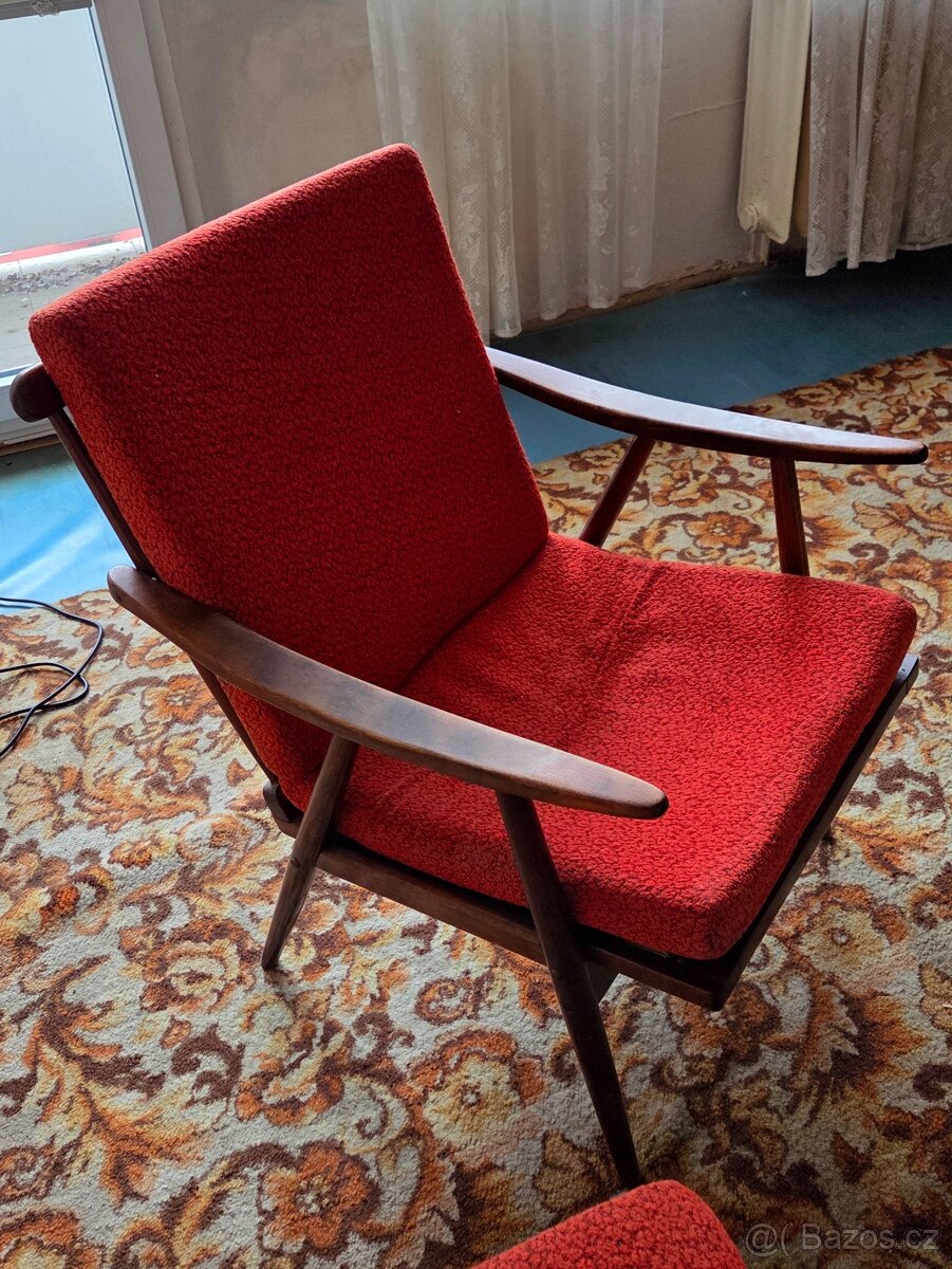 Nábytek a vybavení z 60. a 70. let - 4