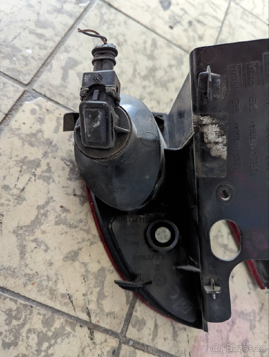 Zadní mlhová světla Renault originál - 4