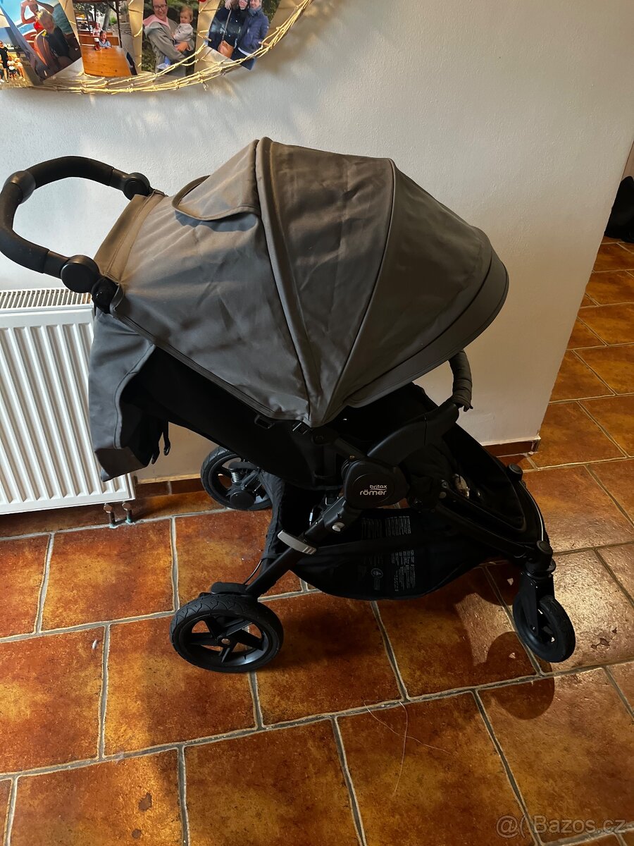 Kočárek Britax - 4