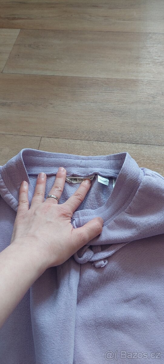 Dívčí tepláky, velikost: 140 - 4