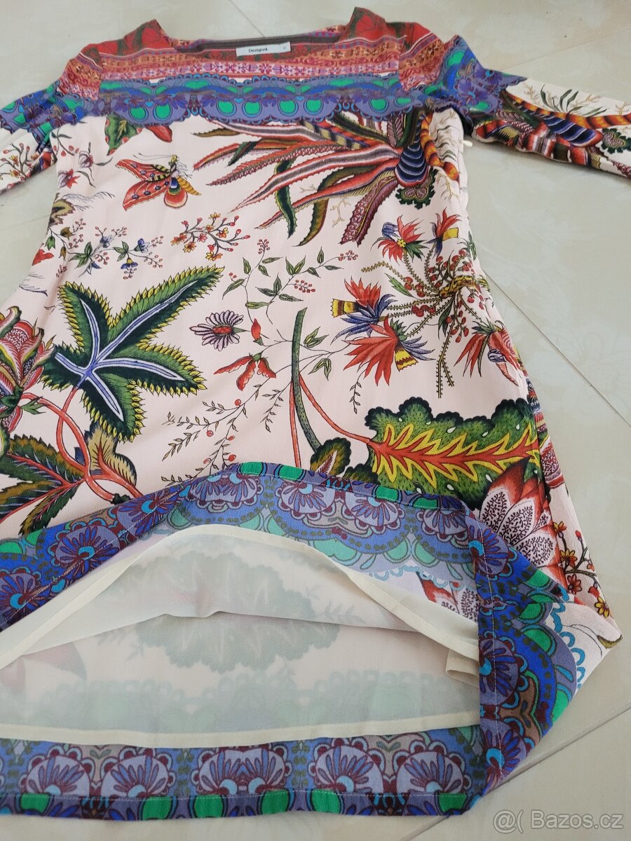 Šaty Desigual velikost 40 - 4