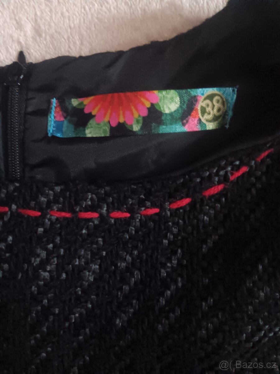 Desigual teplé,pouzdrové šaty vel.38 - 4