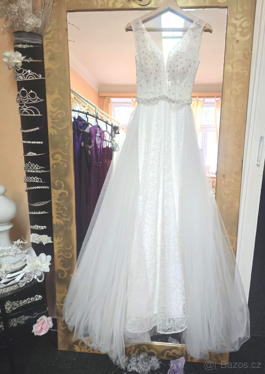 PŘEKRÁSNÉ SVATEBNÍ ŠATY 2v1 - 4