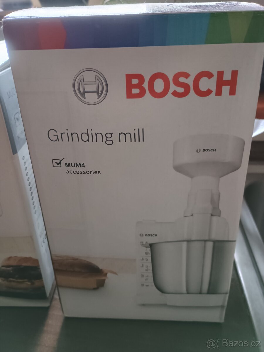Kuchyňský robot BOSCH MUM48A1 - 4