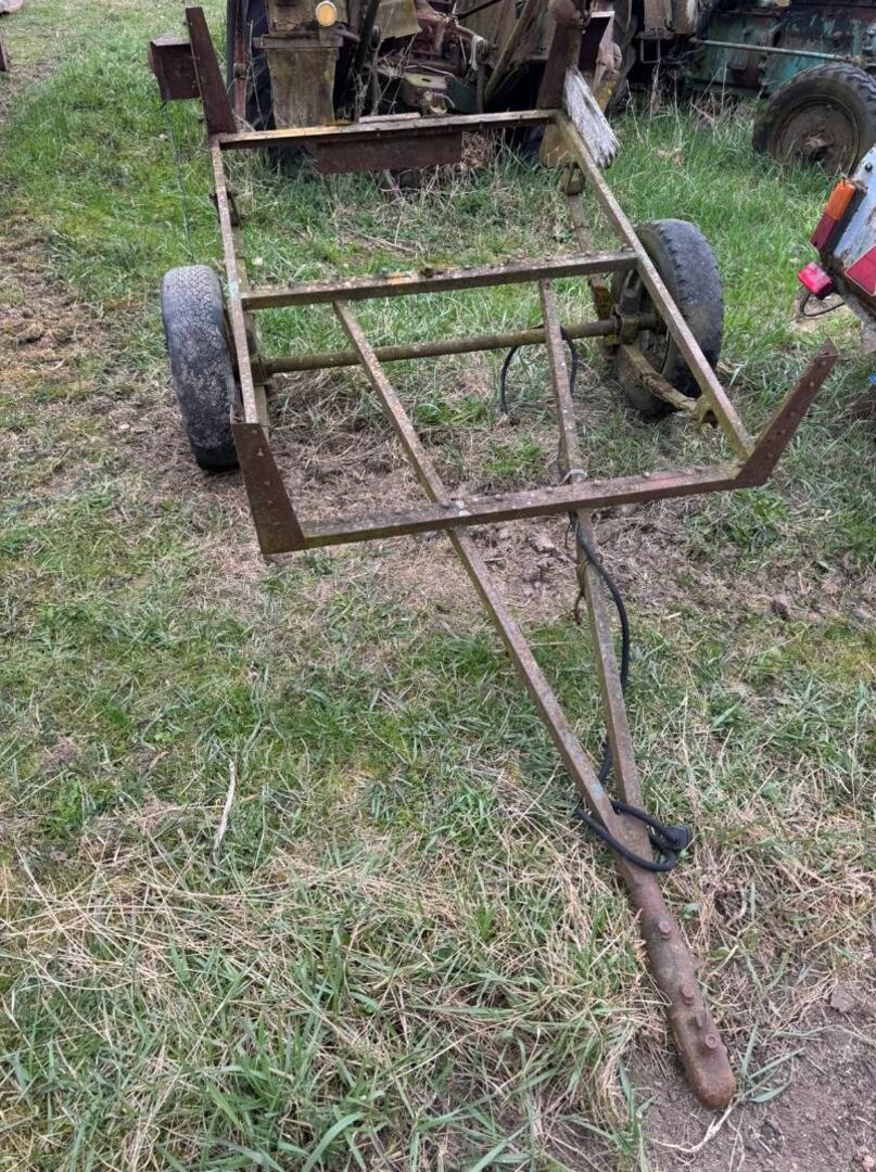 3 přívěsné vozíky - 4