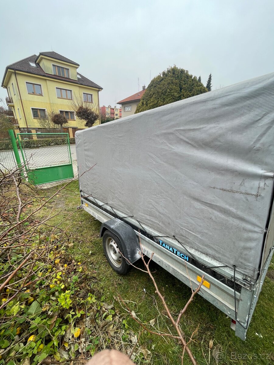 Přívěsný vozík s plachtou - 4