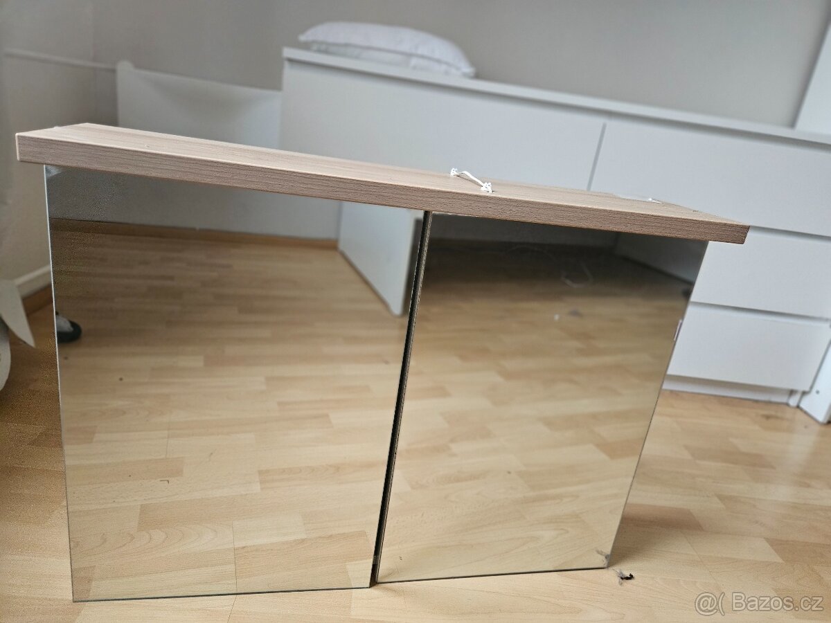 Zrcadlová skříňka Naturel Stilla + LED 80x60 cm - 4