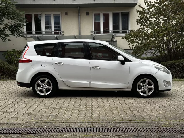 Renault Grand Scénic III 1.9 dCi 96kW Navi ALU kola BOSE - 4