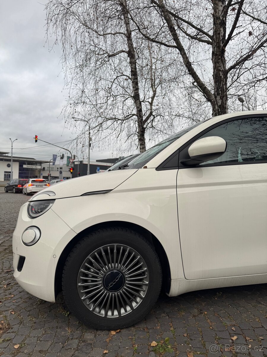 Fiat 500E různé barvy - 4
