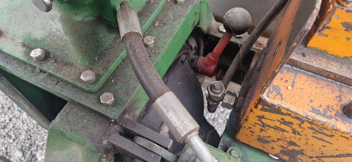 Zahradni traktorek domaci vyroby. - 4