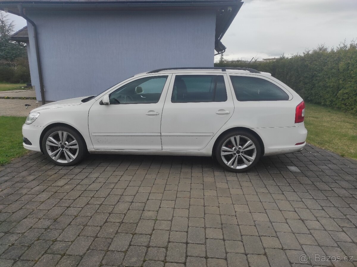 Škoda Octavia RS combi - 4