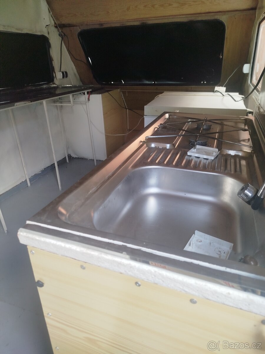Prodám pojízdné občerstvení - 4