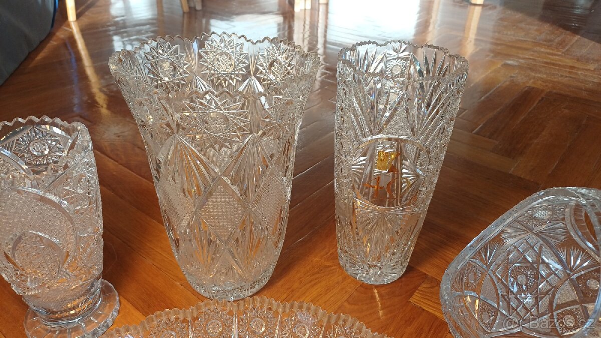 Broušené vázy, mísy, podnosy - 4