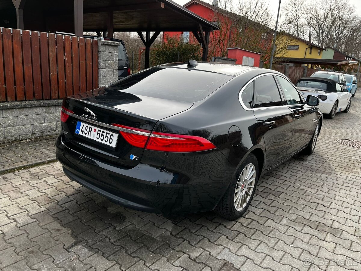 Jaguar XF, sedan - 4