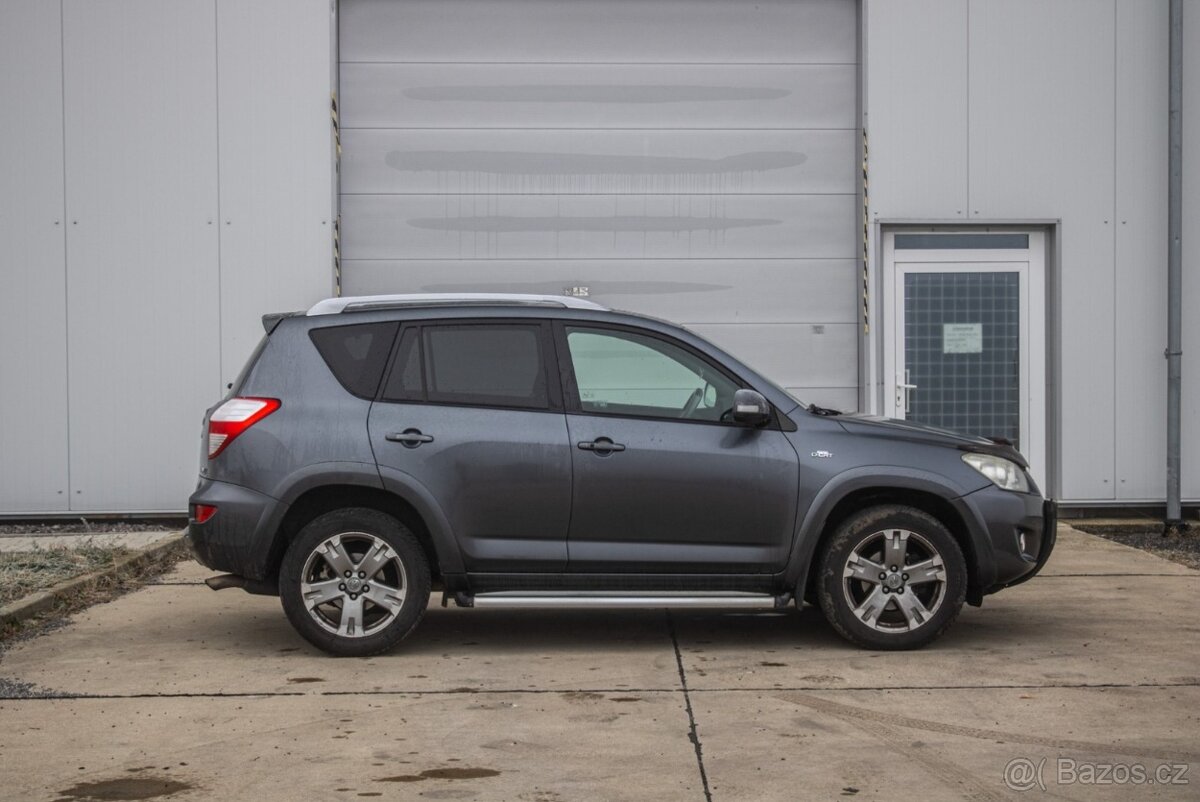 Toyota RAV4 2.2l D-CAT 110kW, A/T - 4