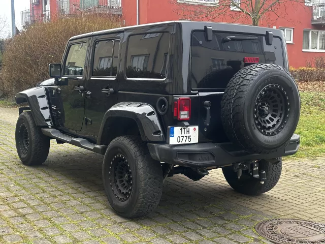 Jeep Wrangler - 4