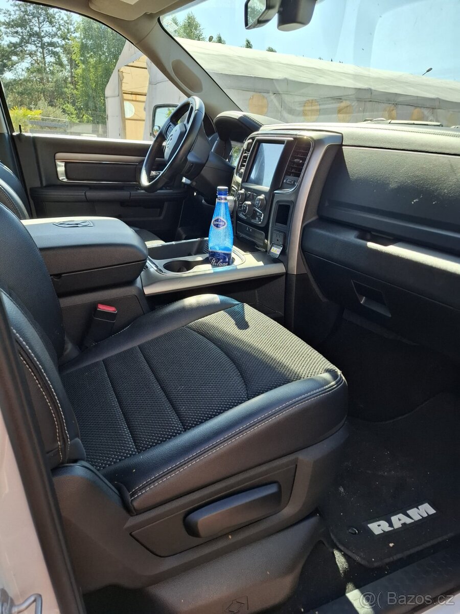 DODGE RAM 1500 SPORT 5.7 HEMI 2018