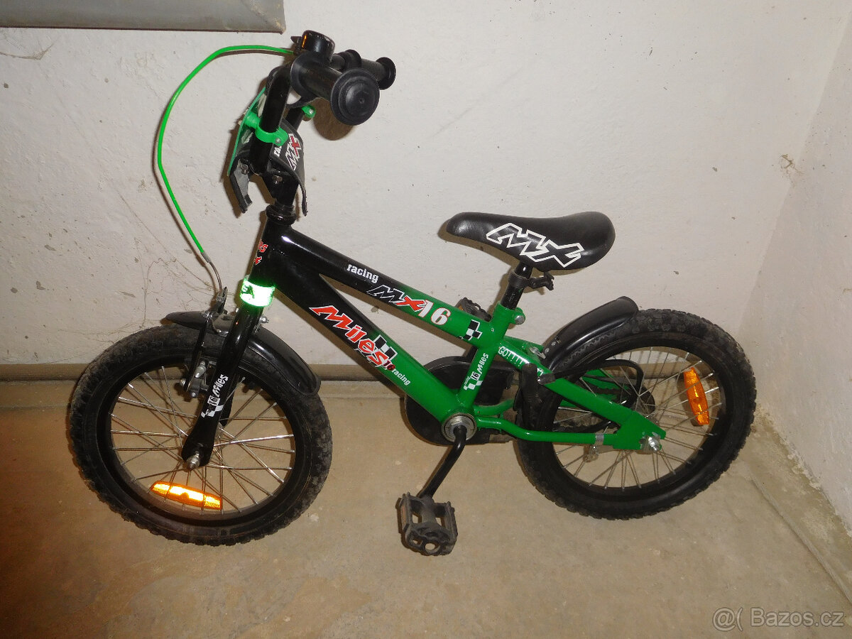 Dívčí kolečkové brusle 35-38, chlapecké kolo 16 - 4