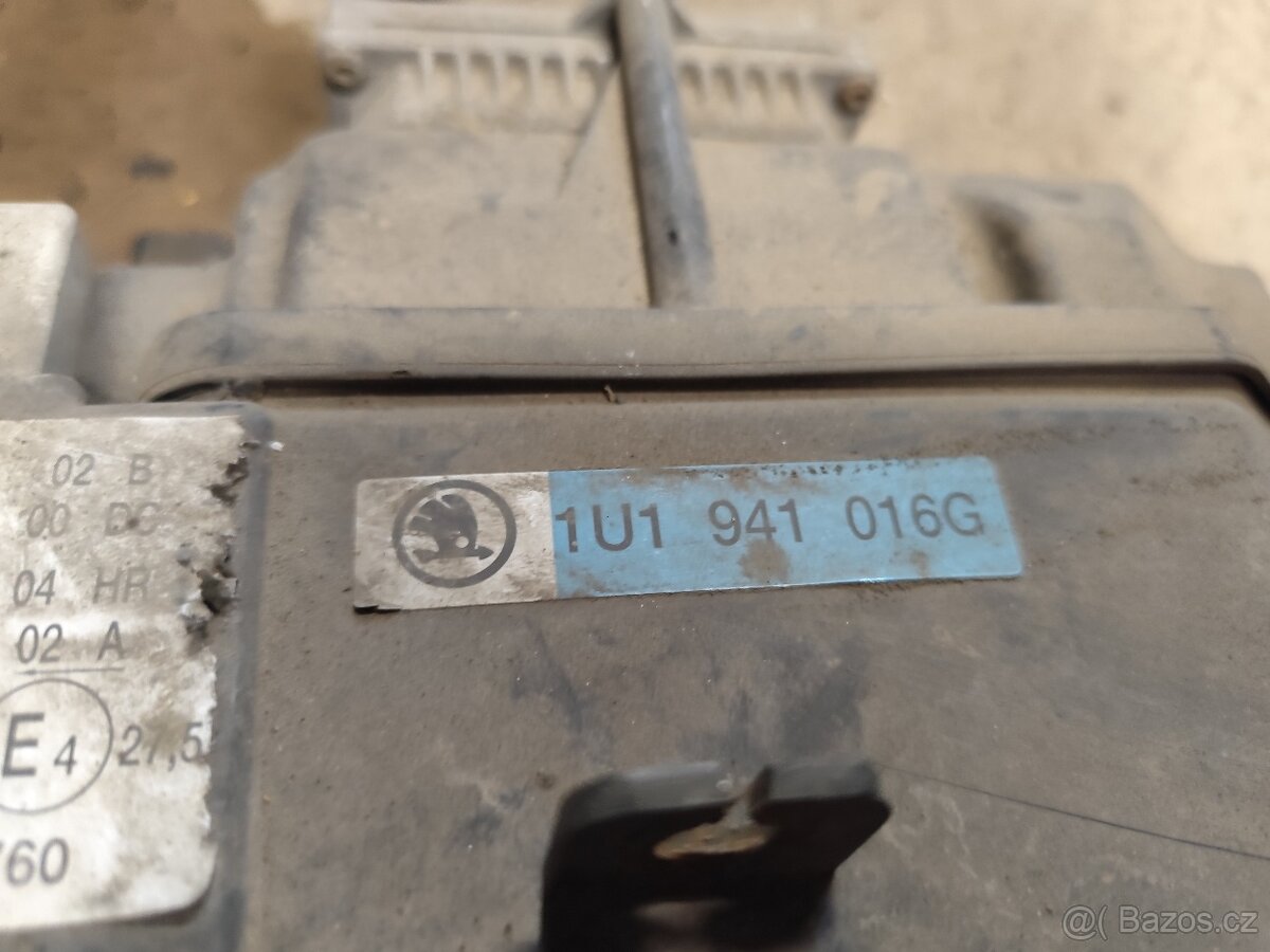 Přední světla XENONY - Škoda Octavia I - 4