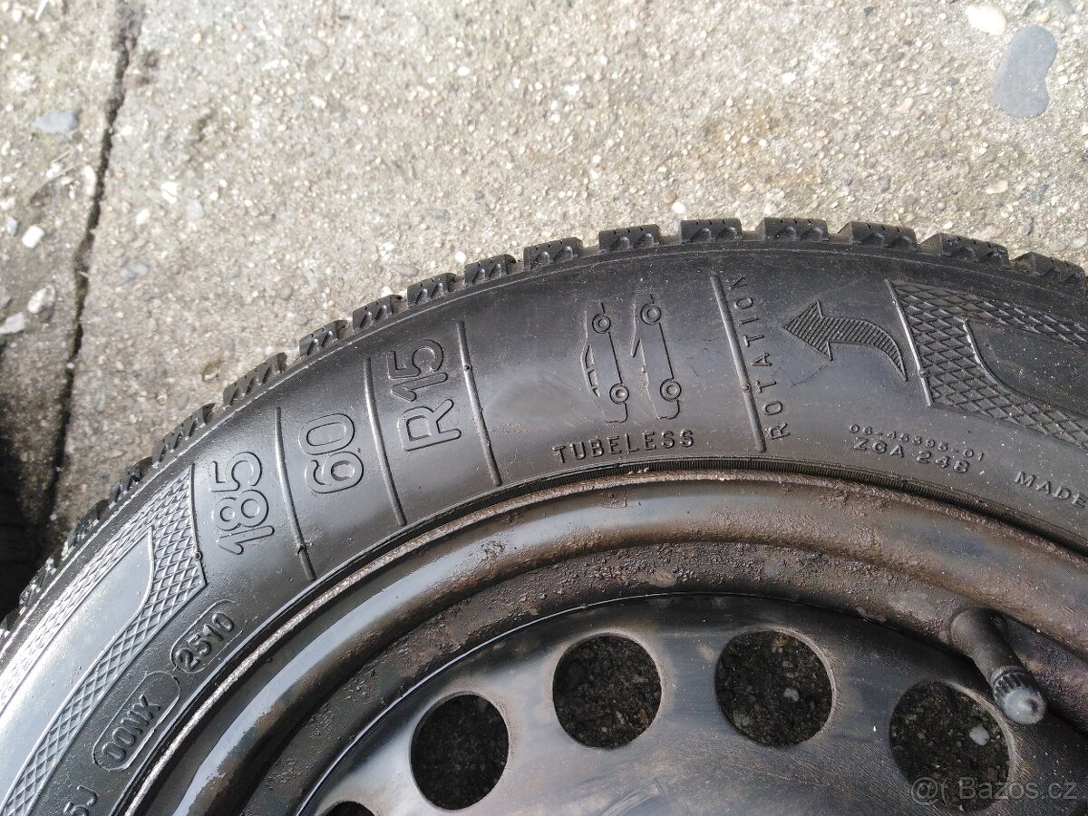 4x ocelové disky Opel GM rozteč 6Jx15 H2 ET 49, zimní pneu 1 - 4