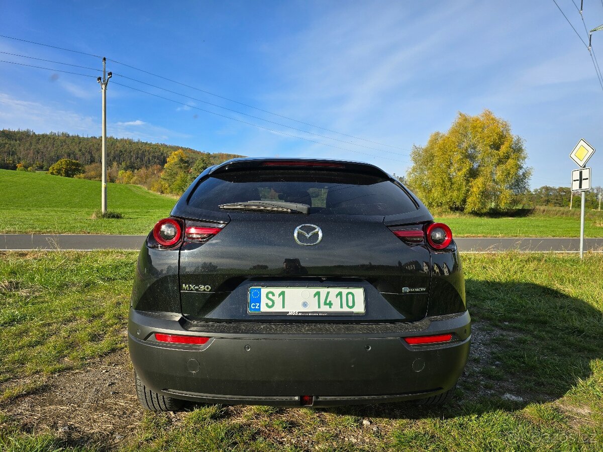 Mazda MX-30 max výbava TOP - 4