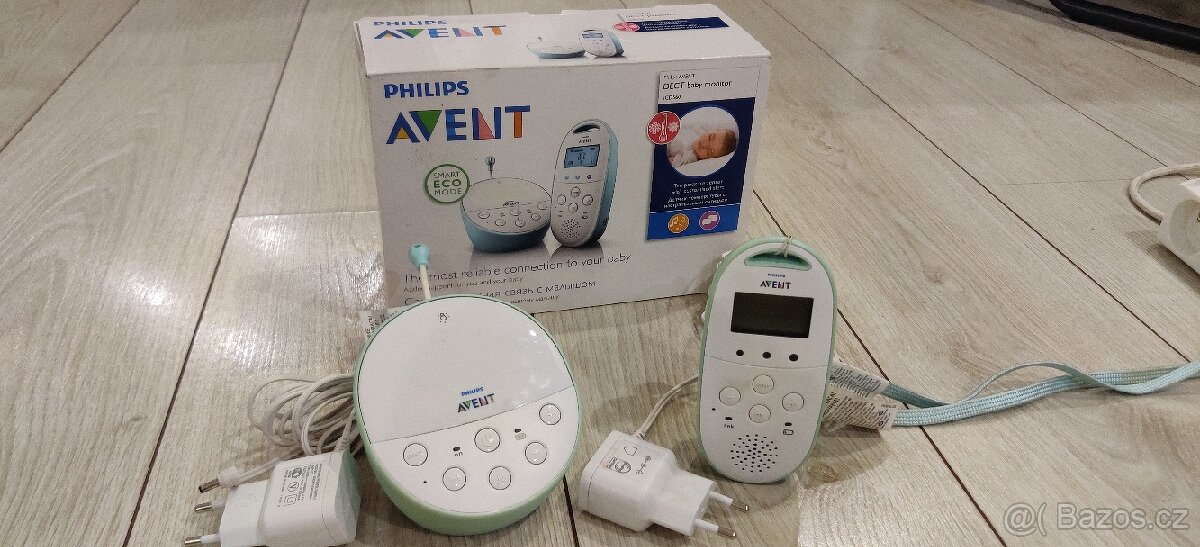 Philips Avent SCD560
- 4