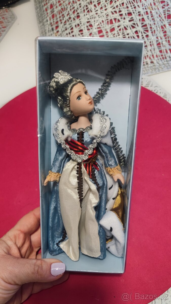 Porcelánová panenka - 4