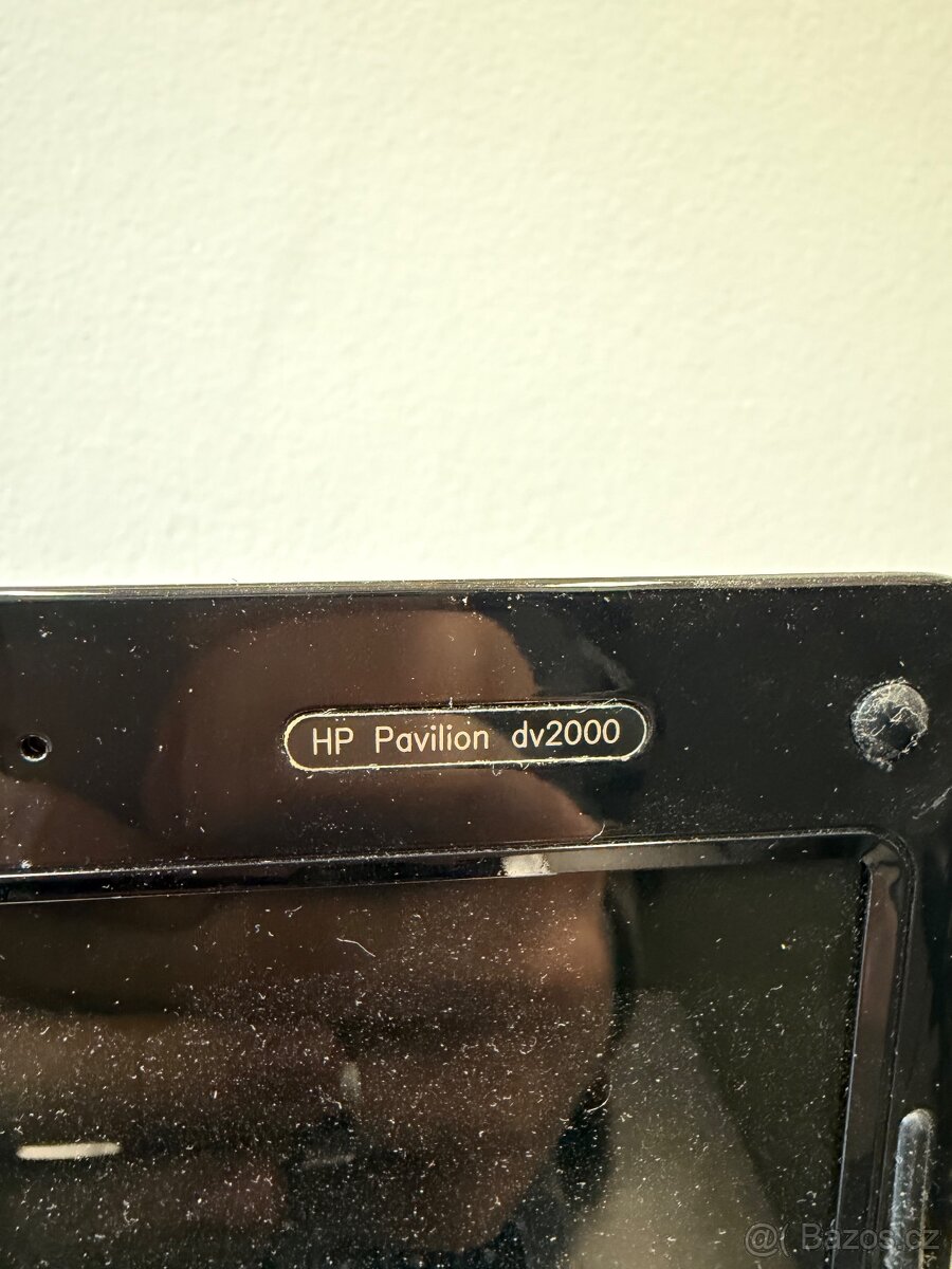 HP Pavilion dv2000 - 4