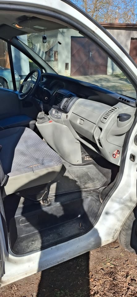 Renault Trafic 2007 - 4