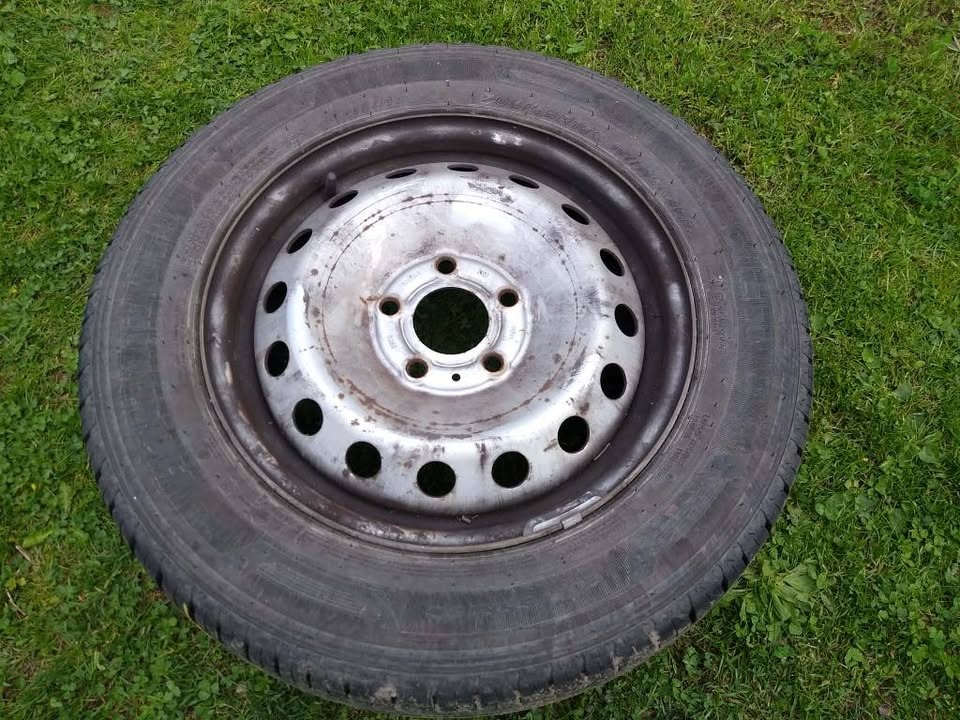 4 ks obutých pneu - 4