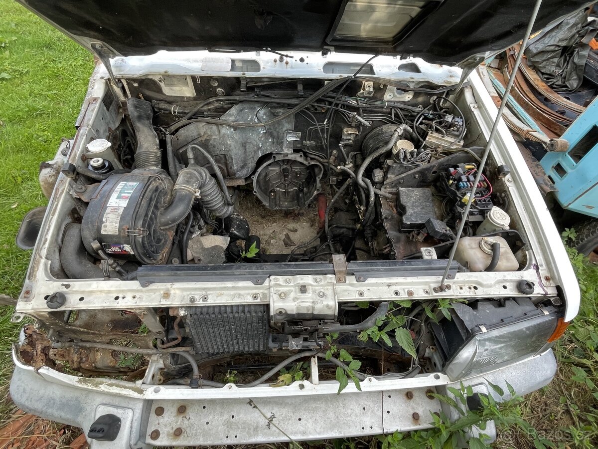 ND Pajero II Superselect 2,5 TD - 4