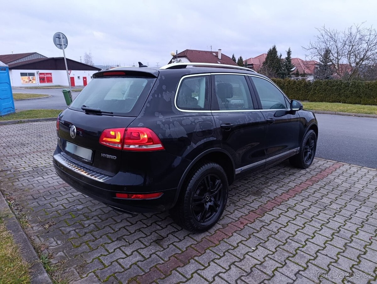 VW Touareg 3.0 tsi hybrid 380Ps - 4