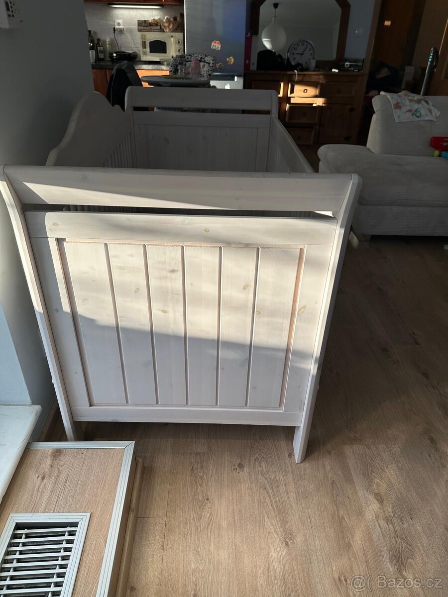 Prodám dětskou postýlku - 4