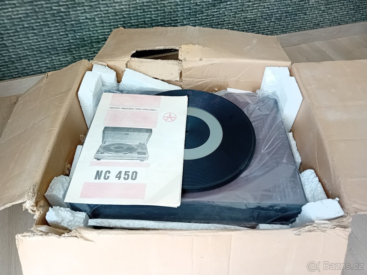 Gramofon Tesla NC 450 - 4