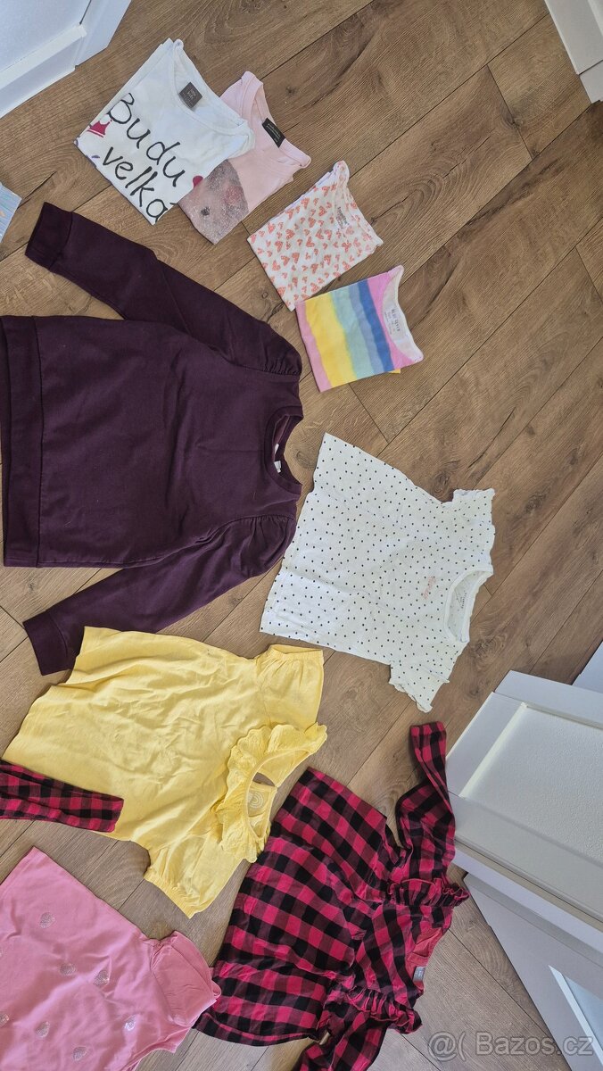 Balík oblečení pro holčičku velikost 122-128 - 4