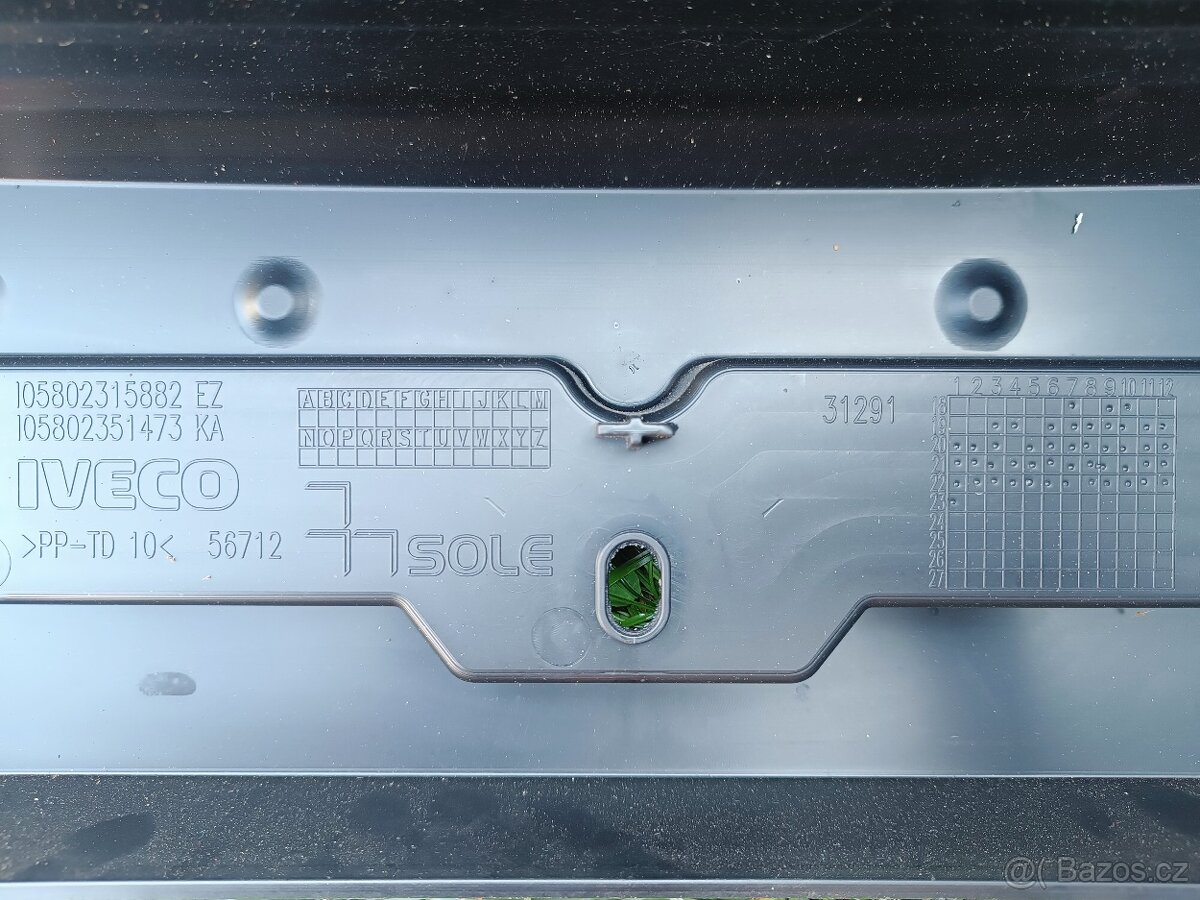 Střední dil nárazníku IVECO 105802315882 - 4