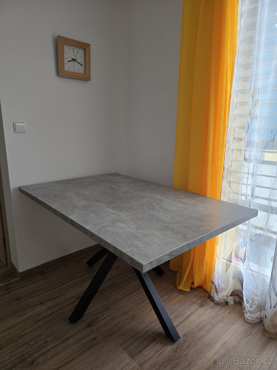 Stůl 140x90 cm - 4